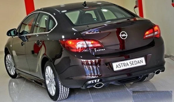 Opel Astra J için Sedan Difüzör