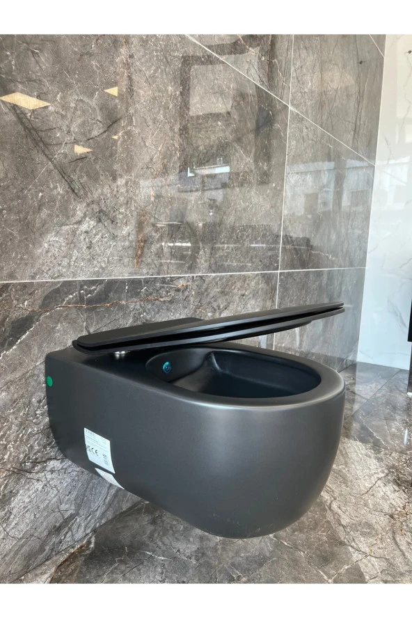 Vokha Kanalsız Asma Klozet (mat Siyah) + Amaro Slim Yavaş Kapanan Kapak - 2