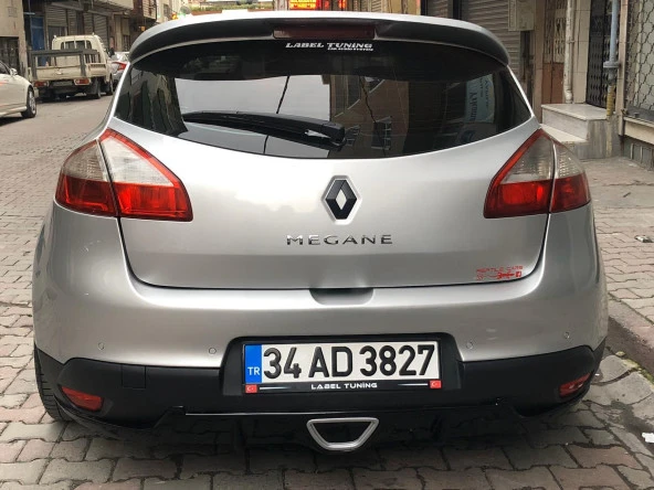 Renault Megane 3 için Rs Egzoz Görünümlü Difüzör4 Kapı (Plastik)
