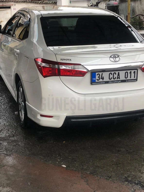 Toyota Corolla Arka için Flap