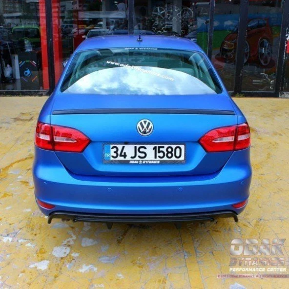 Volkswagen Jetta Uyumlu Makyajsız R Difüzör
