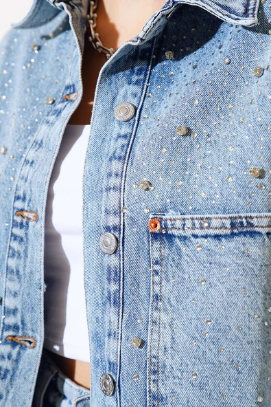 Püsküllü Taşlı Kot Ceket Kar Yıkama - Resim 4