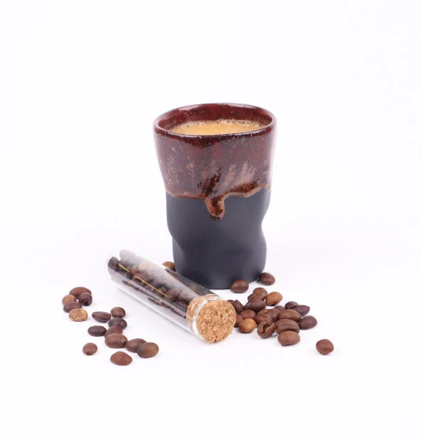 Perlotus 90 Ml Seramik Kulpsuz El Yapımı Yamuk Espresso Fincanı -1 Adet