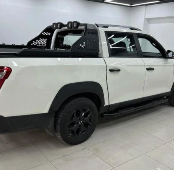 Ssangyong Musso Grand için Işıklı Rollbar AQM-X11