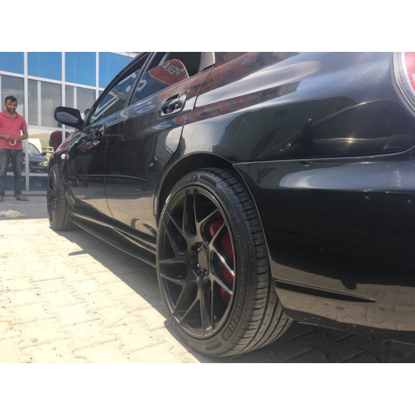 Subaru Impreza Sti Marşpiyel Takımı - Fiber - Boyasız - 2