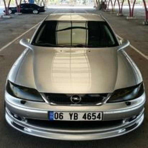 Opel Vectra B Ön Tampon Eki Fiber Boyasız