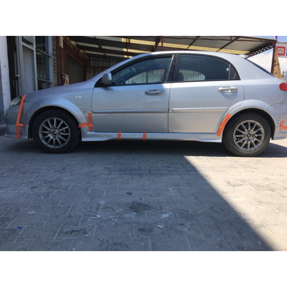 Chevrolet Lacetti Uyumlu Yan Marşpiyel Takımı - Fiber - Boyasız