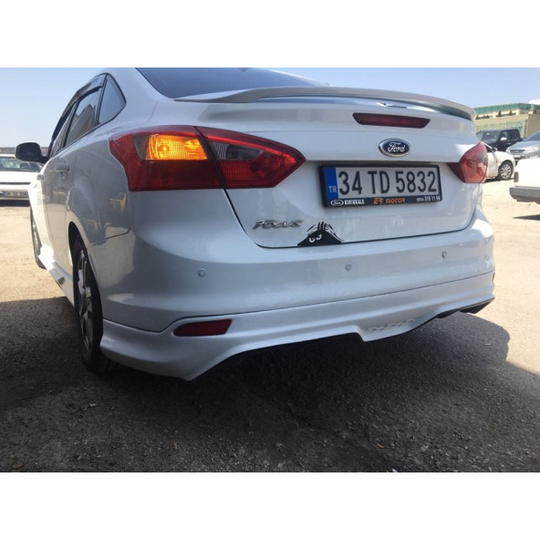 Focus 3 Sedan Uyumlu Arka Tampon Eki - Fiber - Boyasız - 1
