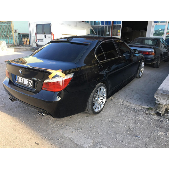 Bmw E60 Uyumlu  Yarasa Cam Üstü Spoiler Fiber Boyasız ürün görseli 1