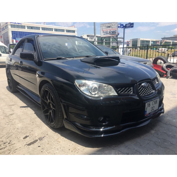 Subaru Impreza Ön Lip Makyajlı - 2
