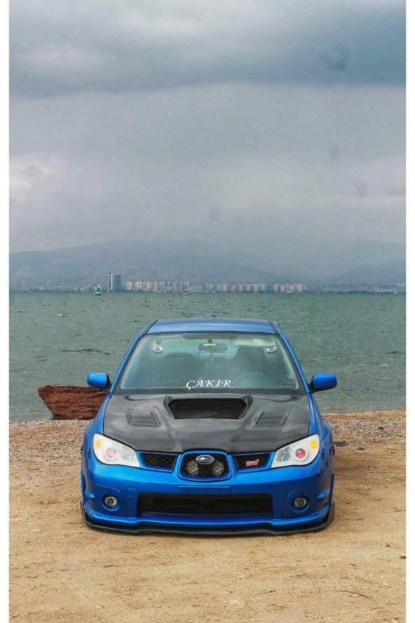 Subaru Impreza Ön Lip Makyajlı