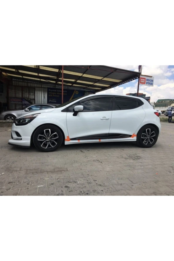Renault Clio 4 Marşpiyel Takımı - Plastik