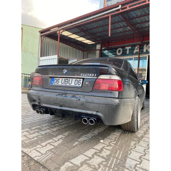 Bmw E39 M5 Difüzör - Plastik - Parlak Siyah