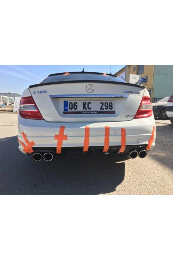 Mercedes W204 C180 Amg Difüzör (plastik - Parlak Siyah) makyajsız