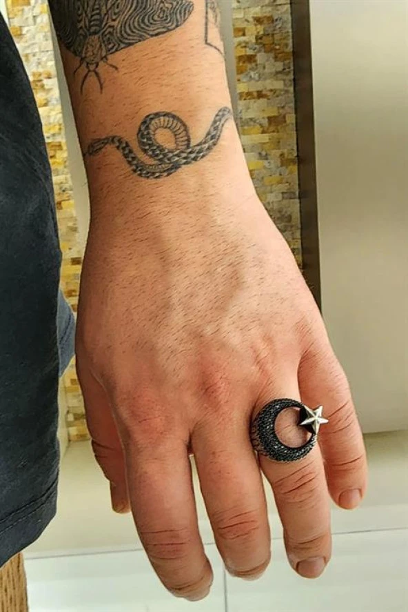 Oniks Taşlı 925Ayar Gümüş Ay Yıldız Tasarım Yüzük ürün görseli