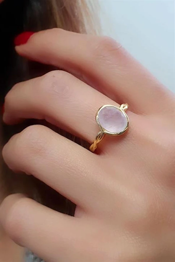 Pembe Kuvars Taşlı 925Ayar Gümüş Üzerine Altın Kaplama Tasarım Doğal Taş Yüzük ürün görseli