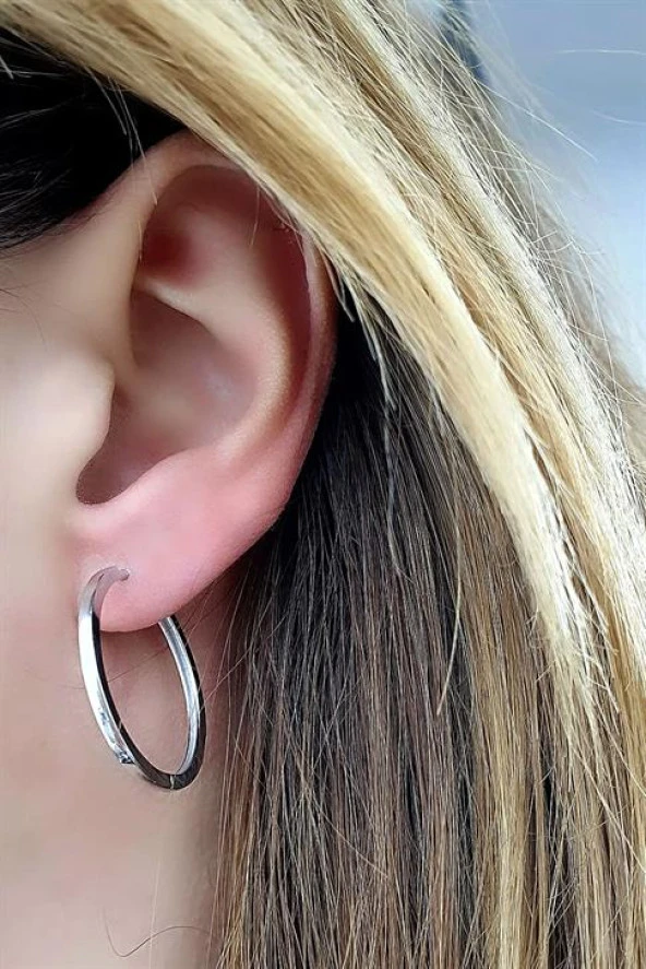 925 Ayar Gümüş  Trend Halka Küpe ürün görseli