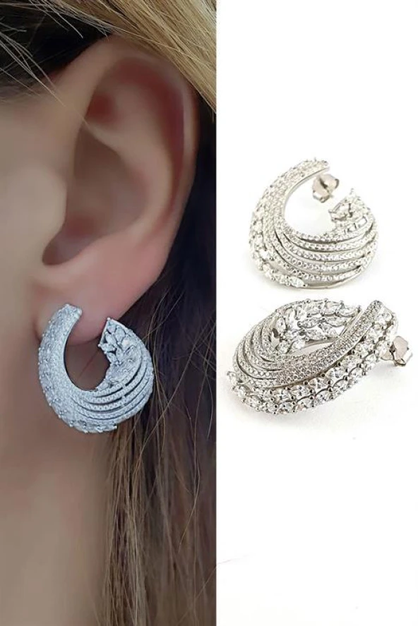 Pırlanta Parlaklığında Zirkon Taşlı 925Ayar Gümüş İtalyan Tasarımı Lüks Sarmal Küpe ürün görseli