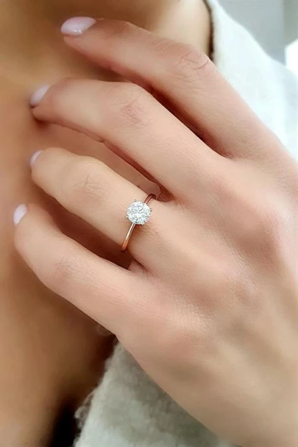 Sky Diamond Taşlı 925 Ayar Gümüş Rose Altın Kaplama Tek Taş Yüzük ürün görseli