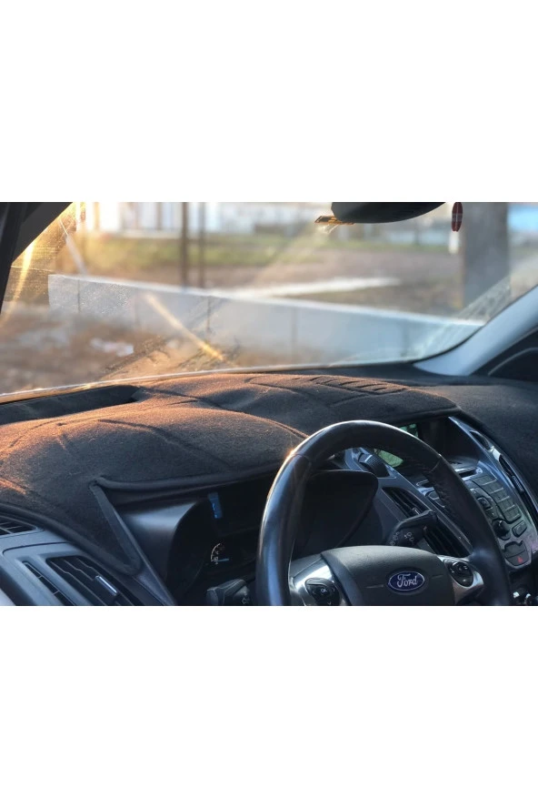 Ford Tourneo Connect 2015-2020 Modelleri Için Uygun Torpido Koruma Halısı Siyah Kenar Renk Siyah - Resim 2