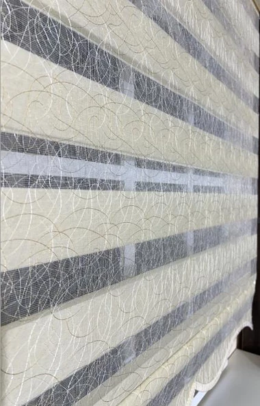 Zebra Stor Nakışlı Krem Etek Dilimli ST 127  Krem 80 x 200