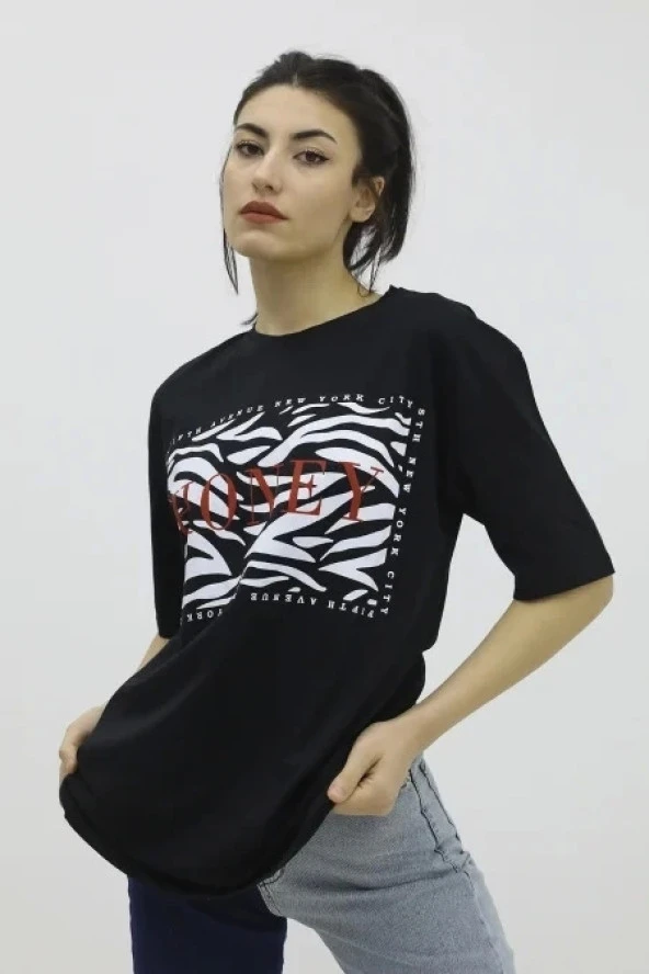 Honey Baskılı Desenli Tshirt Siyah