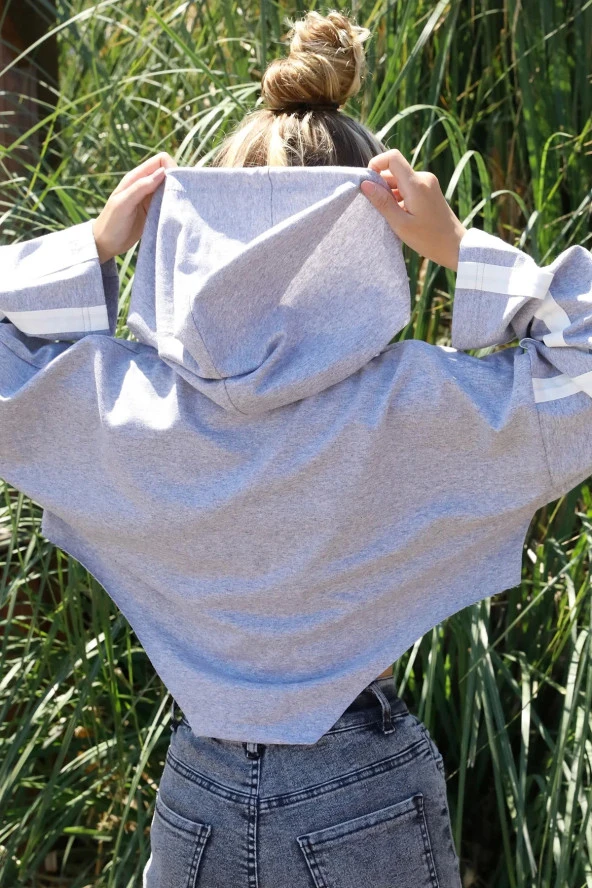 Kapşonlu Yan Dekolteli Sweatshirt Gri - 4