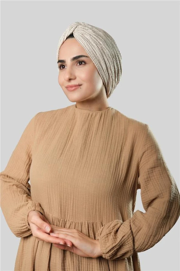 Bej Çapraz Büzgülü Piliseli Tesettür Bone Fukuro Kendinden Desenli 2316_12 ürün görseli 1