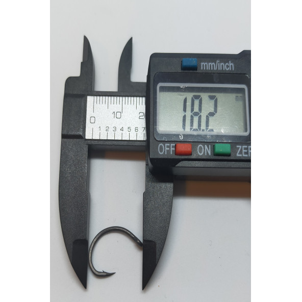SR SazanRig Krank Model Teflon Mat Siyah Delikli Olta Iğnesı 6 No (10 Adet) - 3