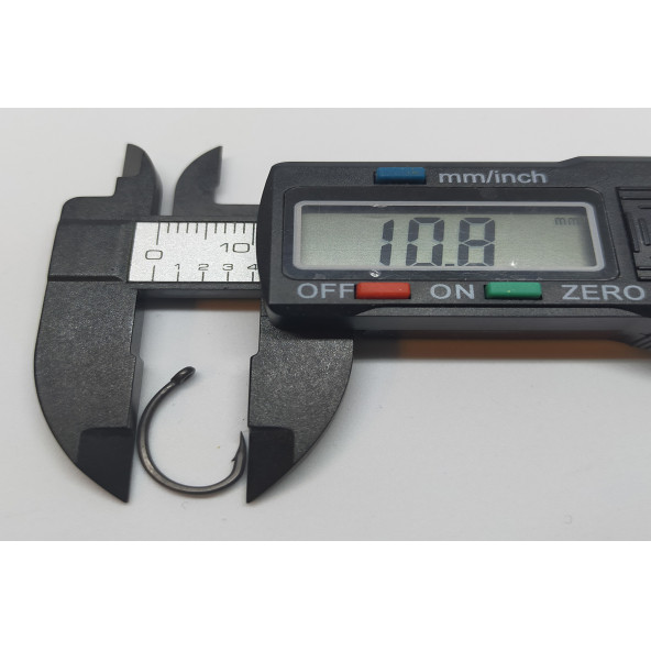 SR SazanRig Krank Model Teflon Mat Siyah Delikli Olta Iğnesı 6 No (10 Adet) - 4