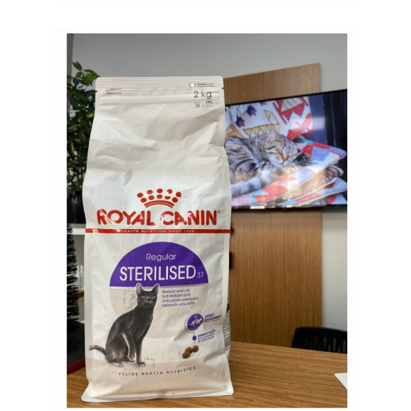 ROYAL CANİN REGULAR STERİLİSED 37 (2 KG) KISIRLAŞTIRILMIŞ KEDİ KURU MAMASI TAZE VE ORİJİNAL MAMA