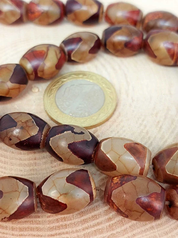 Kaplan Dişi Tibet Akik Taşı Şekilli Kesim 12x15mm/adet (45790-1) ürün görseli 1