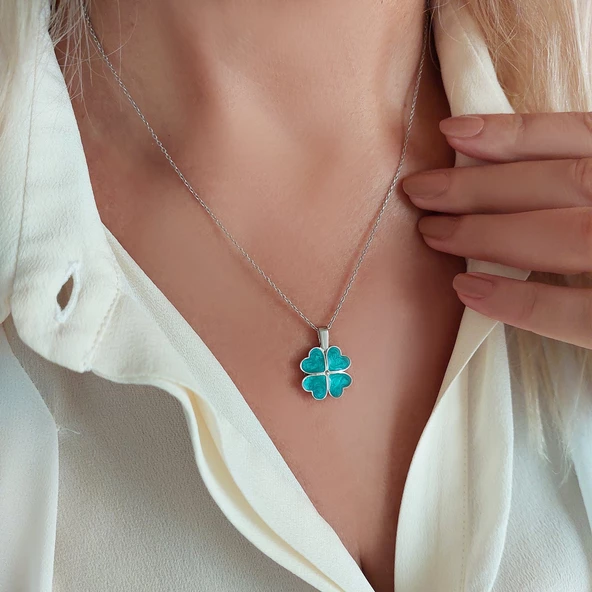 Vaoov 925 Ayar Gümüş İsimli Açılan Yeşil Yonca Kolye - Resim 3