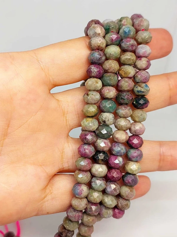 Anyolit (Rubizoit- Rubyzoisit) Taşı Rondela Faset Kesim 5.5*7mm dizi (45824) ürün görseli