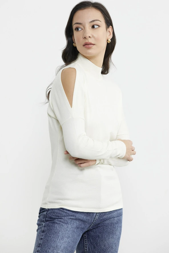 Omuz Detaylı Triko Kazak - Kemik - Resim 4