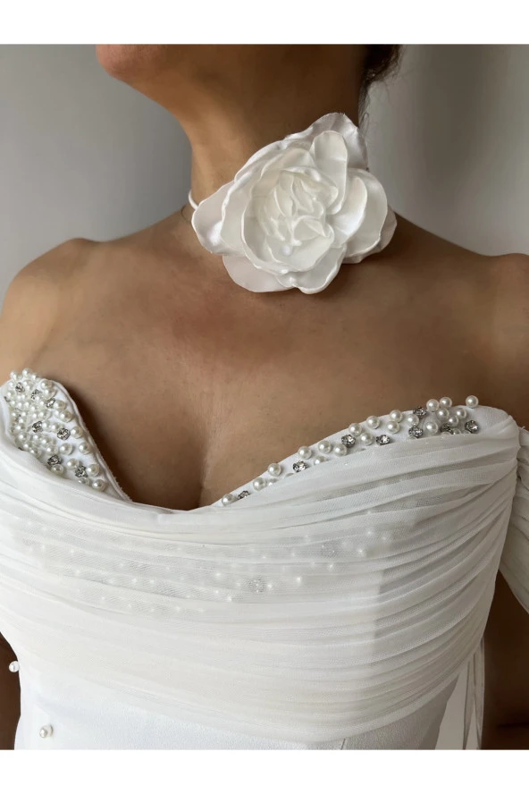 Nişantaşı Abiye Gül kolye/ saten çiçek bağcıklı kolye, beyaz gül choker - Resim 2
