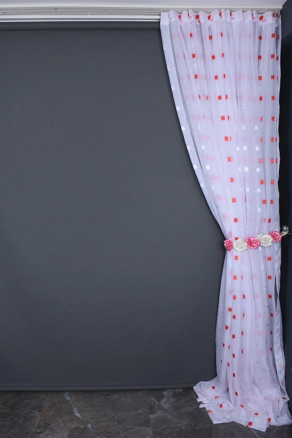 TERGAL KIRMIZI-BEYAZ KARELİ BEYAZ RENK TEK KANAT Hazır Dikilmiş Pileli Fon Perde 300*260 Cm - Resim 10