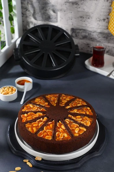 Kahramanlar Lizbon Black Titanyum Kek Kalıbı - 27 Cm - Resim 2