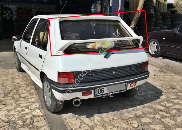 Peugeot 205 Spoiler