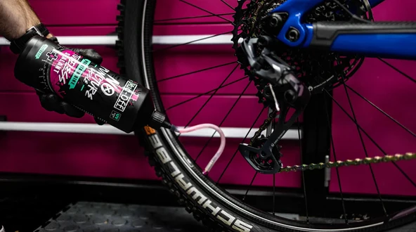 Muc-Off No Puncture MTB Tubeless Sıvısı 1L ürün görseli