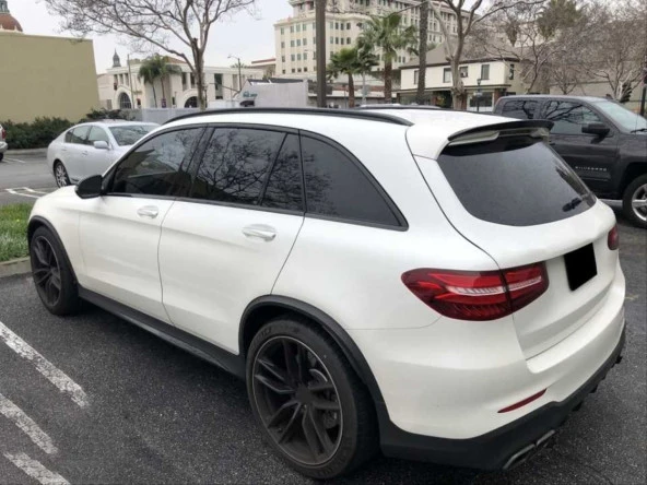 Mercedes Glc Uyumlu Spoiler Piano Black - 2