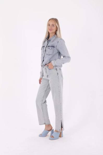 Paçaları Yırtmaç Detaylı ve Geniş Paçalı Yüksek Belli Rahat Jean Kadın Kot Pantolon BuzMavisi Denim  - 3