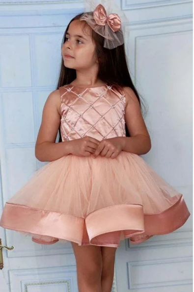 Kız Çocuk İnci Boncuk ve Etek Ucu Şerit Detaylı Somon Abiye - Resim 3