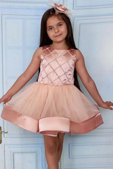 Kız Çocuk İnci Boncuk ve Etek Ucu Şerit Detaylı Somon Abiye ürün görseli