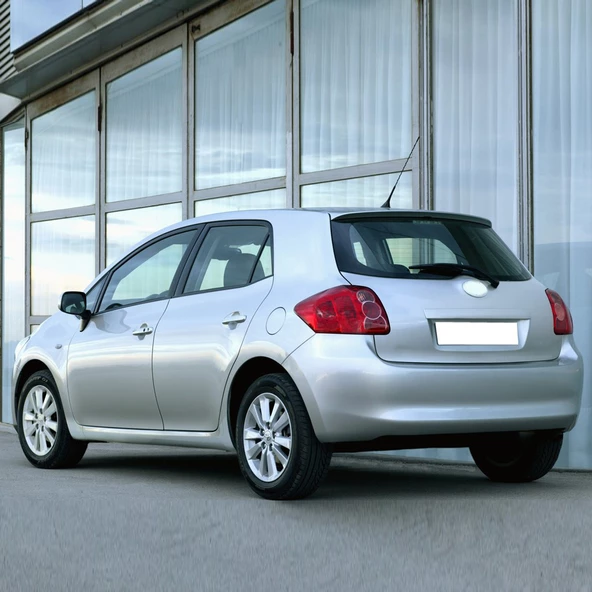 Toyota Auris 2007-2012 Arka Bagaj Amortisörü Pistonu 68950-02090 - 2