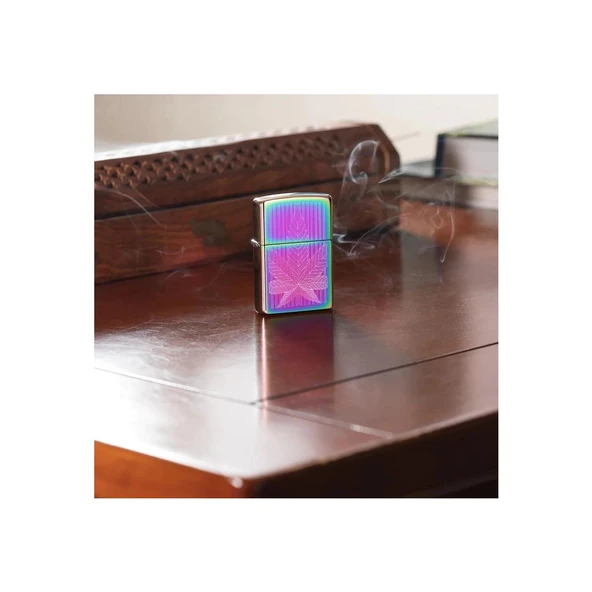 Zippo Çakmak 49632 Cannabis Design - 2