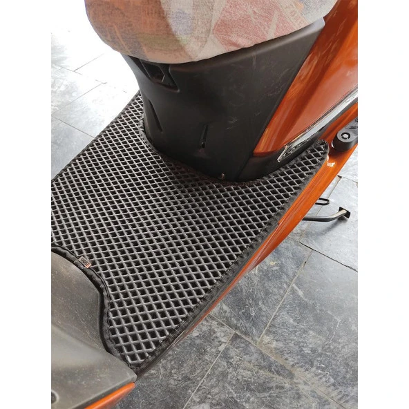 Bod Scooter TVS Jüpiter Motor 3D Havuzlu Paspas Siyah - Resim 3