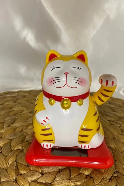 Maneki Neko Feng Shui Bereket Şans Mutluluk Çağıran Şans Kedisi Solar Panelli Hareketli Pati Maneki Neko Feng Shui 02