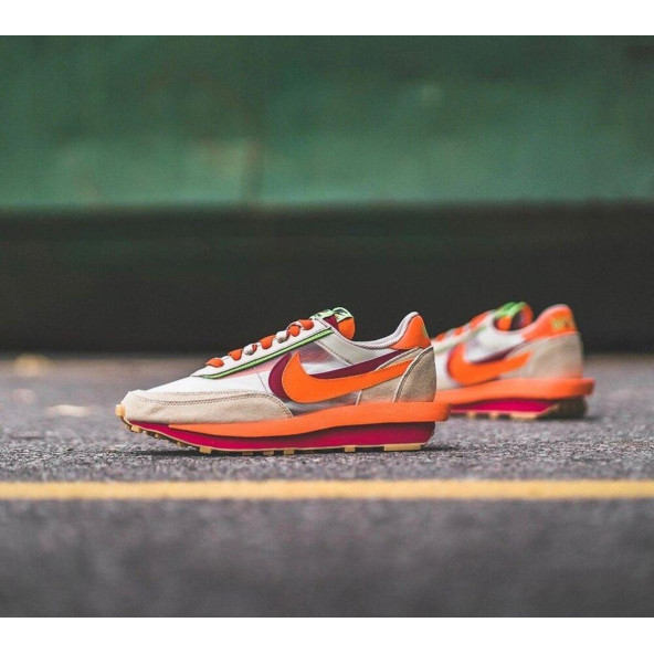 NIKE LD WAFFLE SACAI CLOT NET ORANGE BLAZE