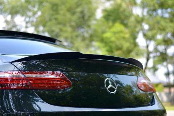 Mercedes W213 E Class Uyumlu Coupe 2D M4 Spoiler